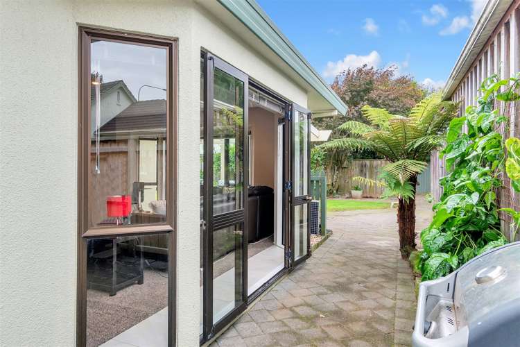 2/4 Argyle Avenue Pahurehure_15