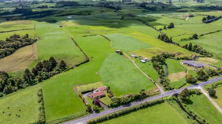 165 Oxford Road Okato_27