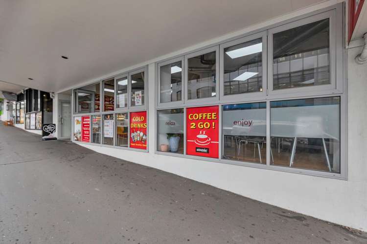 Unit 6, 58 Bank Street Central Whangarei_3