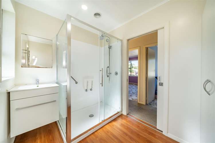 8 Meremere Street Wainuiomata_12