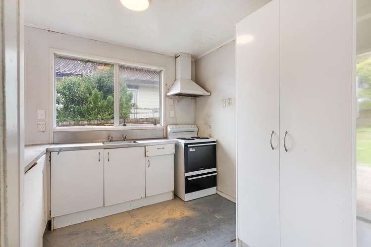 17 Landette Road_4