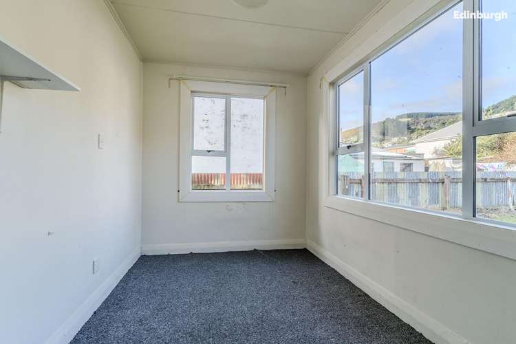 286 North Road North East Valley_10