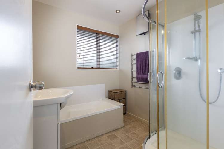 26 Killygordon Place Massey_10