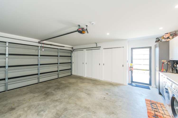 8 Magnolia Crescent Tawhero_8