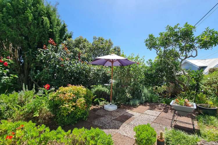 38A & B Albert Road Devonport_20