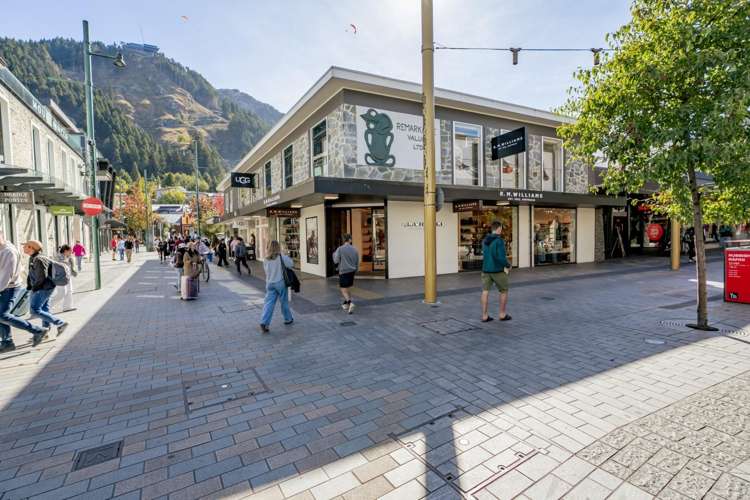 27-31 Rees Street Queenstown_7