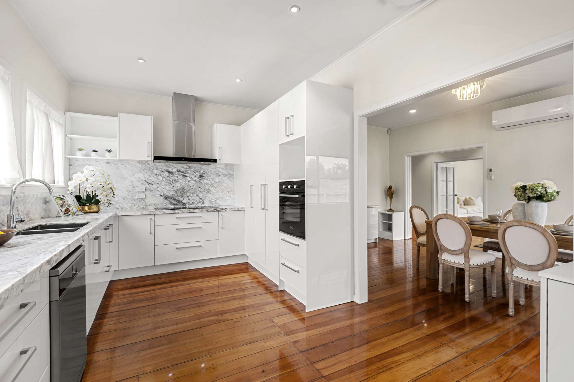 1042 Great North Road Point Chevalier_0