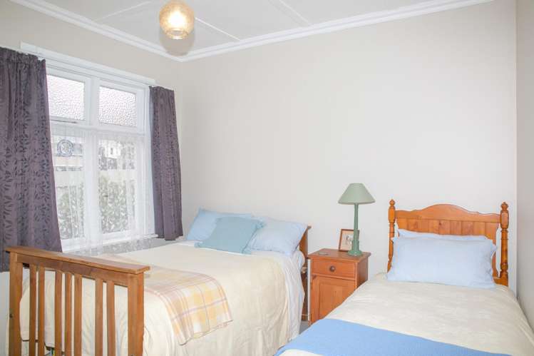 12 Foyle Street Bluff_17