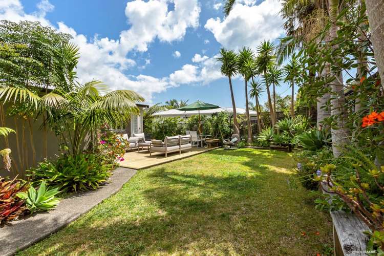 119 Kowhai Road Mairangi Bay_23