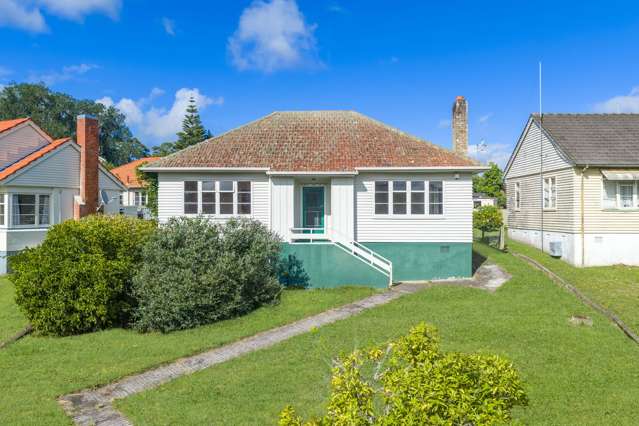 41 Plunket Terrace Hamilton East_1