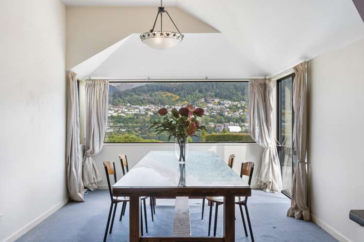 8 Elizabeth Place Kelvin Heights_6