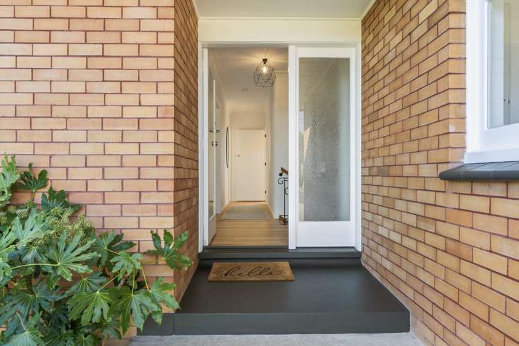 10 Pillans Road Otumoetai_11