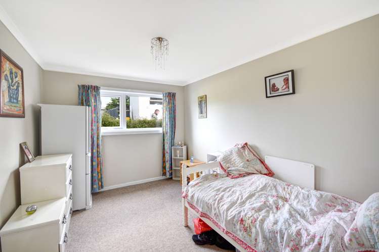 5 Athol Place Ravensbourne_9