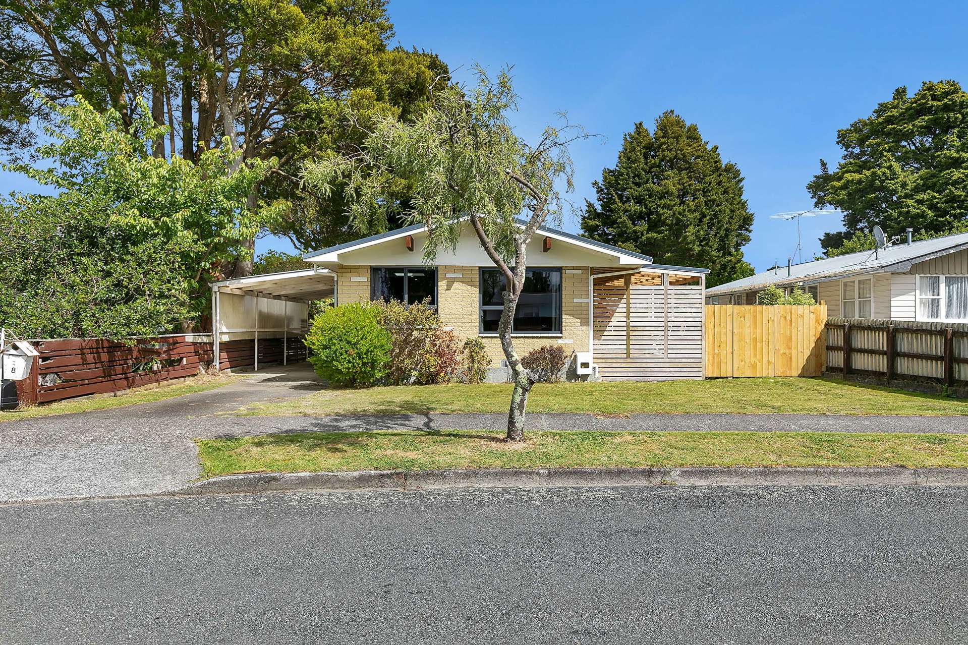 8 Kentucky Street Totara Park_0