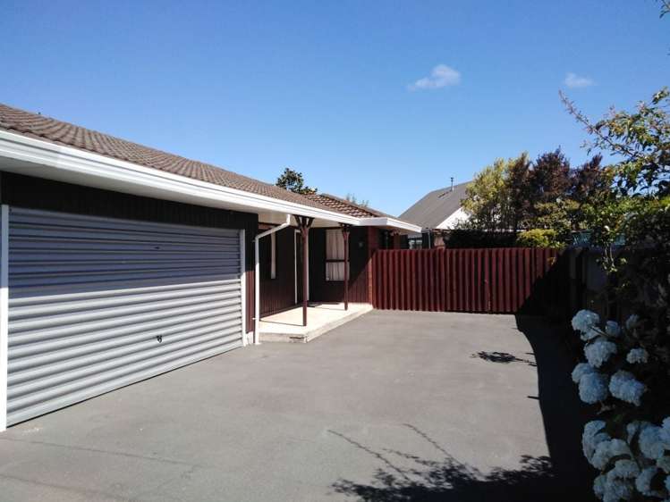 2/155 Northcote Road_0