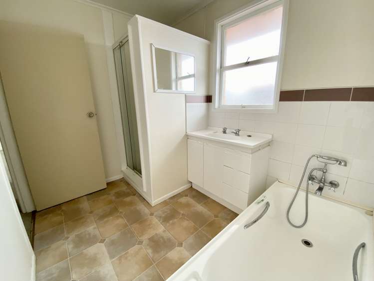 6 Totara Road Te Atatu Peninsula_6