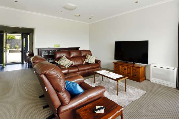 23 Woodstock Place Stoke_5