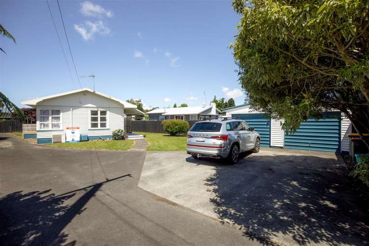 16 Nixon Street Hamilton East_15