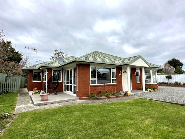 11 Kakapo Street Waikiwi_1