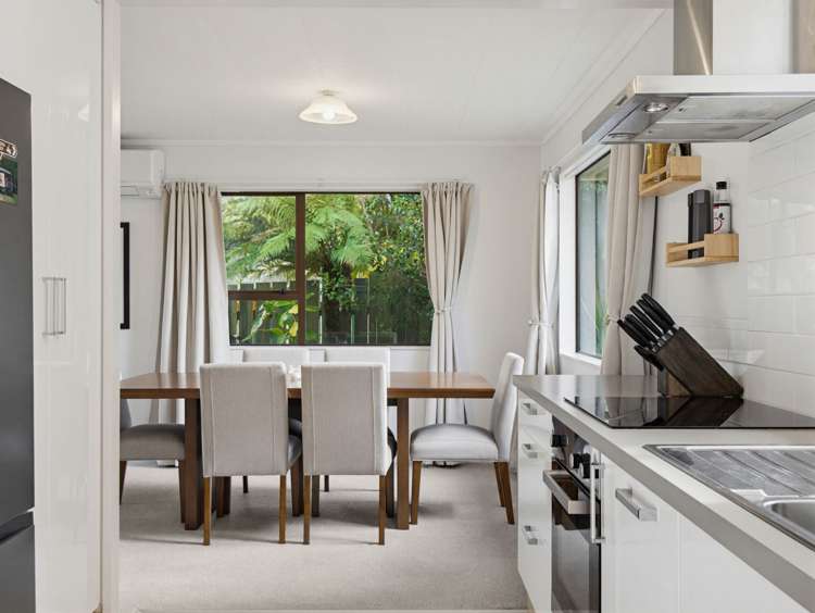 22 Westminster Drive Owhata_8