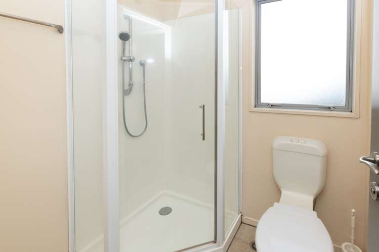 6/40 Hayton Road Wigram_9