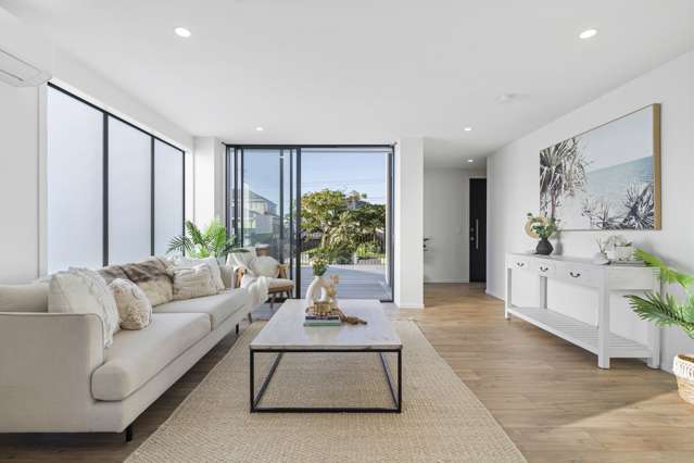 Luxury Beachside Living