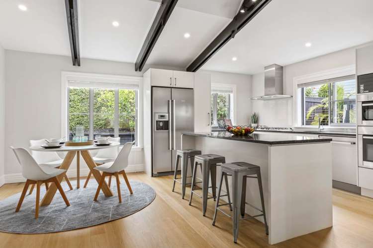 3 Culdaff Place Mount Roskill_13