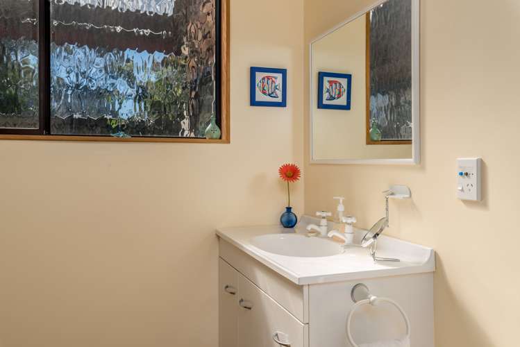 266 Patons Rock Road Kahurangi National Park_24