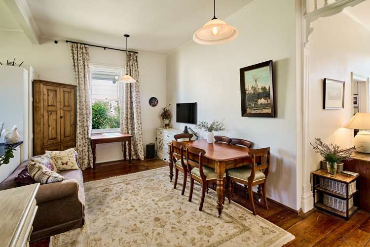 55 Fairview Crescent Kelburn_5