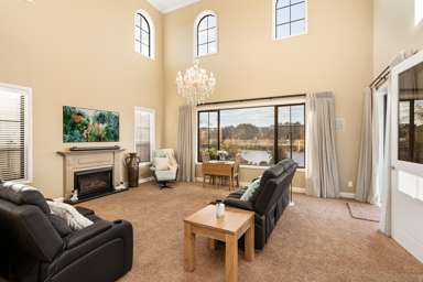 166 Oriental Parade_3