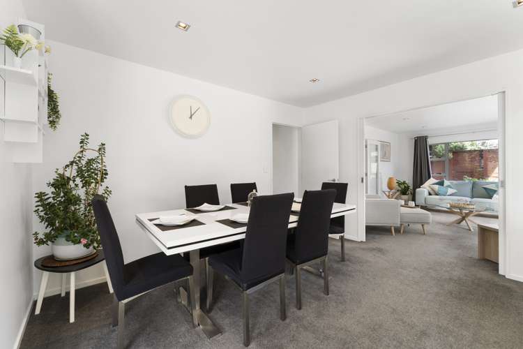 51 Te Puia Drive Aotea_4