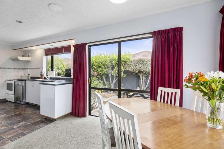 11 Lord Auckland Road Wakefield_5