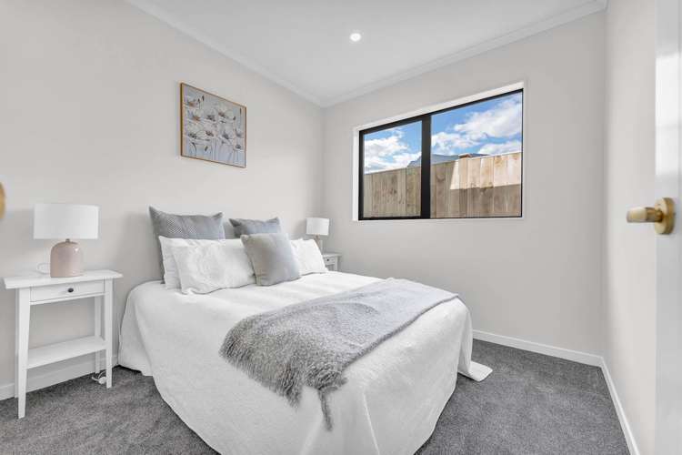 34 Rathfarnham Road Flat Bush_23