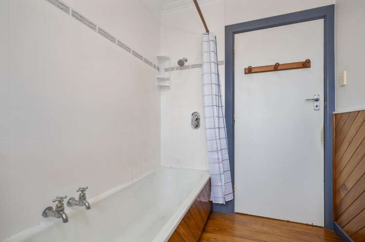 23 Goods Road Otumoetai_18