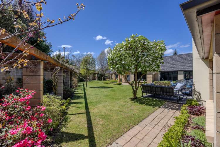 146 Lake Hawea - Albert Town Road Albert Town_29