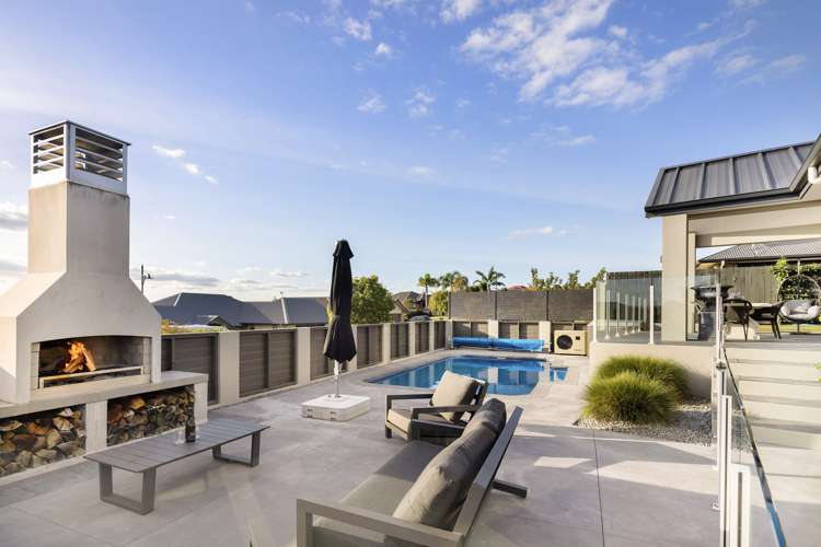 4 Hawkridge Rise Huntington_7