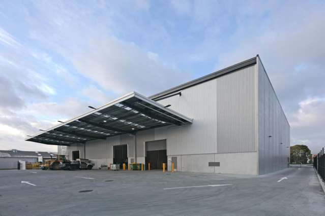 New build on Rosebank Road - 888sqm