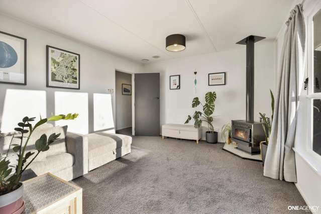 22 Bartlett Grove Tawa_4