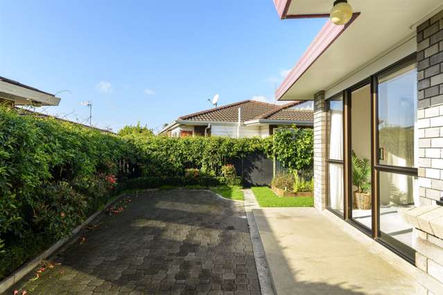 103 Levers Road Matua_2