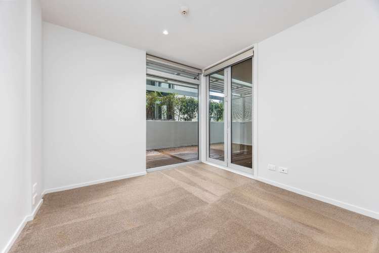 102/15 Rendall Place 10021_10