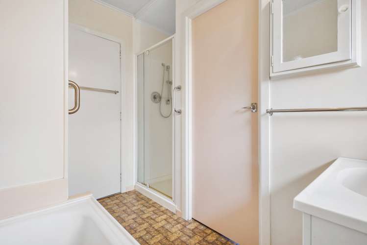 6 Cardiff Road Pakuranga_14