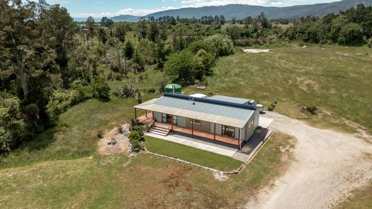 37 Fairdown Road, SH67 Westport_17