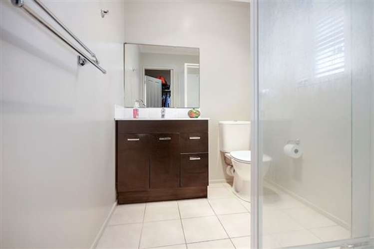 42 Semillon Avenue Henderson_15