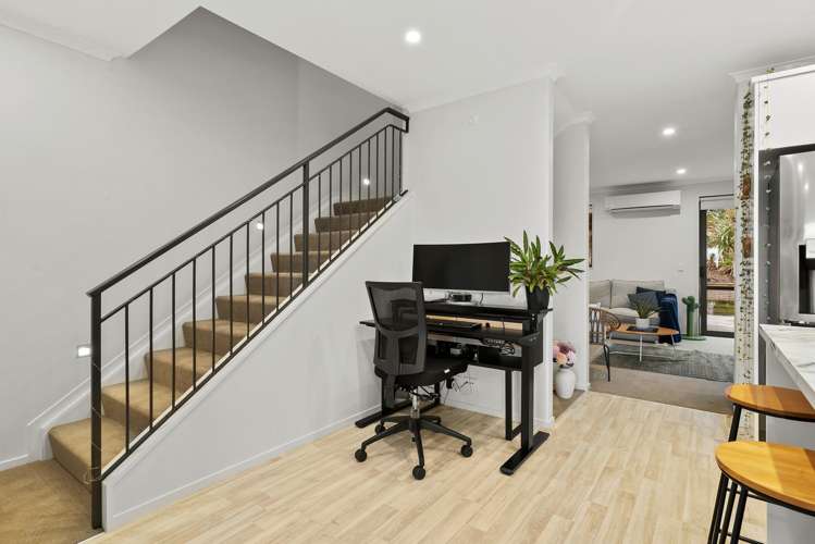 30 Matairangi Avenue Totara Heights_11