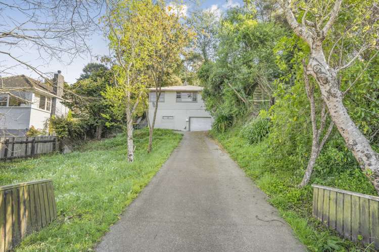 8 Stokes Valley Road Stokes Valley_17