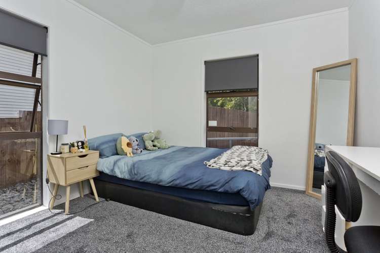 2/38 Birkdale Road Birkdale_13