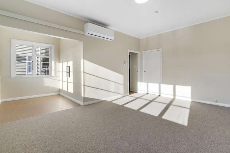 87 Walker Road_5