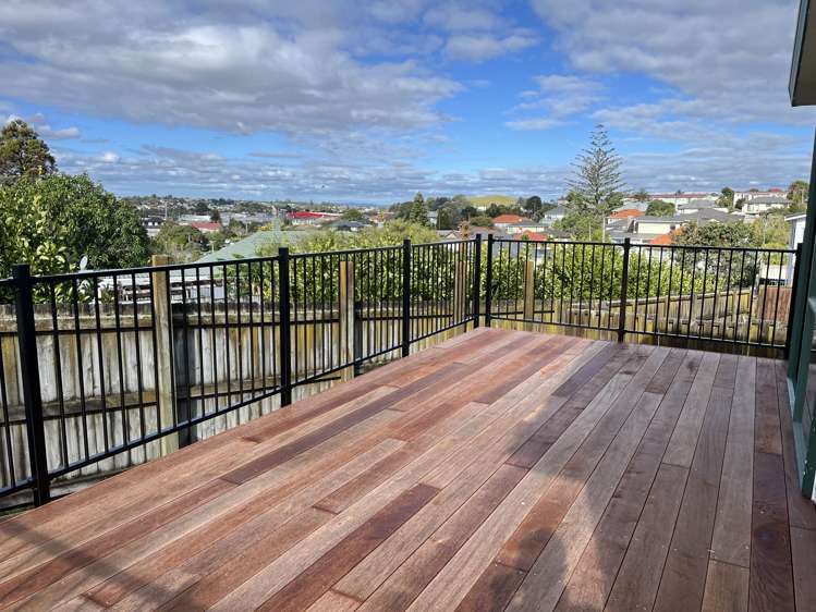 2/322 Richardson Rd Mount Roskill_3