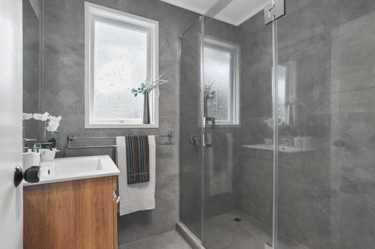 72 Helena Street Massey_10