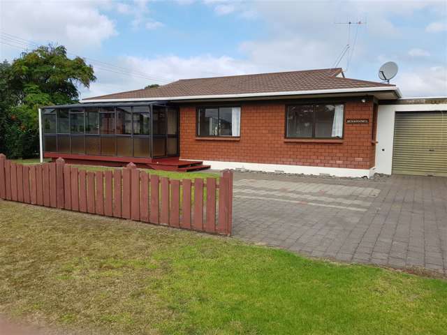 206 Lowe Street Whangamata_3